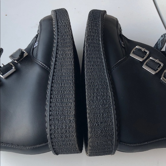 T.U.K Black Creeper Shoes with 3 buckle newer conditions unisex men’s 6/8womens - Picture 5 of 13